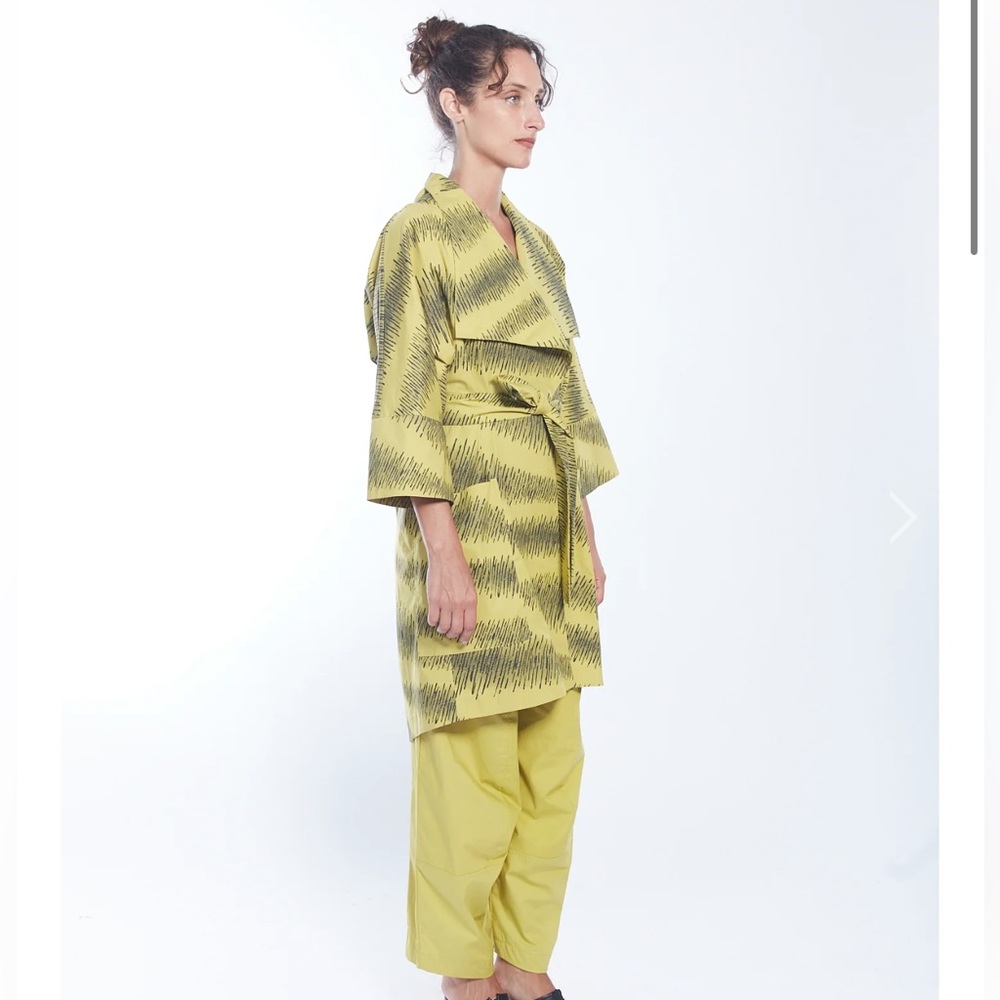 Matt Hildur cicada parka large yellow black kimono jacket - Picture 2 of 11